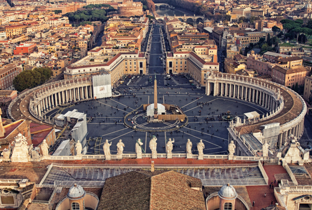 After 9 years, Francis reorganizes Vatican with focus on evangelization, roles for laypeople